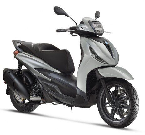 PIAGGIO BEVERLY 300 EURO5 PIAGGIO BEVERLY 300 EURO5PIAGGIO BEVERLY PUNTO MOTOR BRUGHERIO
